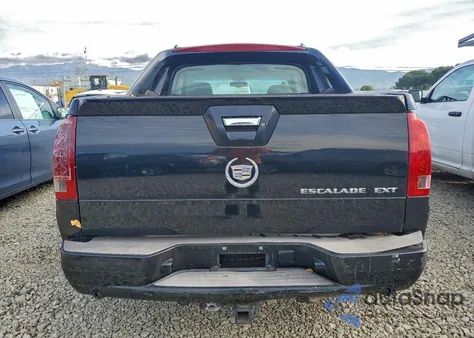 2002 Cadillac Escalade Ext z USA, uszkodzony, nr VIN 3GYEK63N92G238237